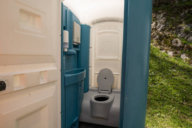 Portable Toilet Options We Offer in Banner Elk, NC